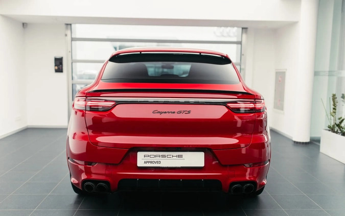 Porsche Cayenne cena 499900 przebieg: 85000, rok produkcji 2021 z Polanica-Zdrój małe 407